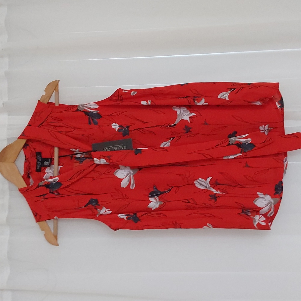 NWT Rachel Zoe Women's Sleeveless Blouse Size M